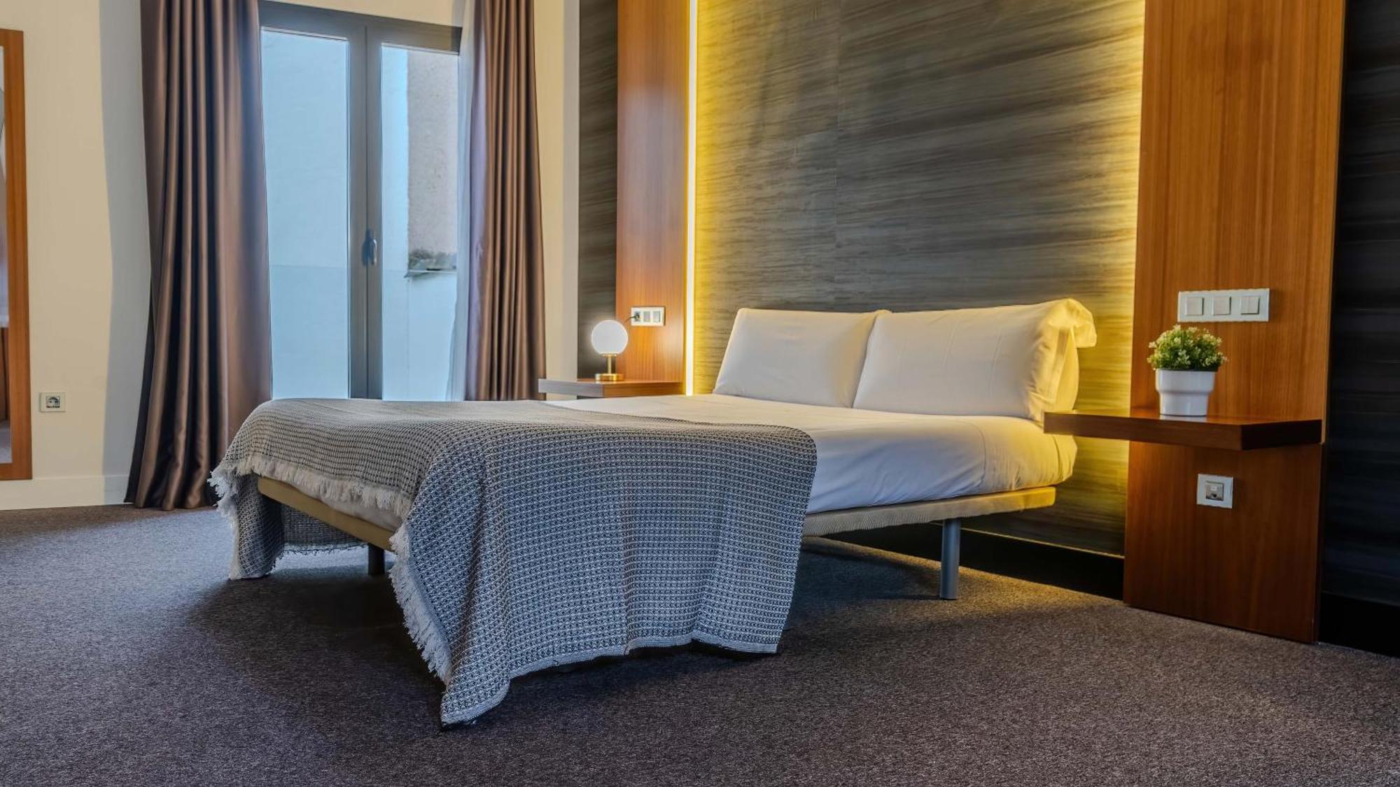 לאון Hotel Barrio Humedo By Gaiarooms מראה חיצוני תמונה